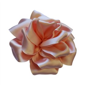Przypinka broszka kwiat satynowy łososiowy fi 18cm